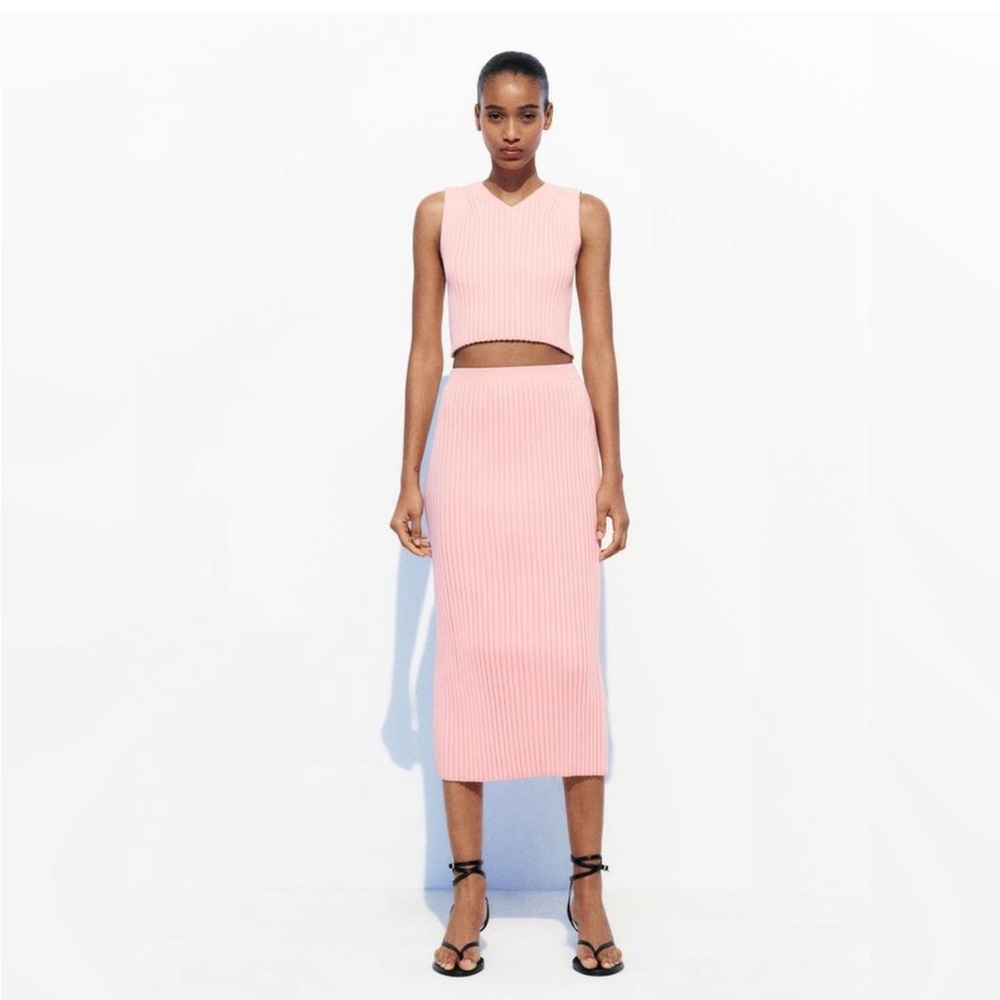 NWT - Zara Light Pink stretch cable knit Midi Pencil Skirt & Top Set size M